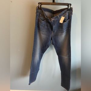 Flying Monkey Mid-Rise Skinny Jeans Size 30